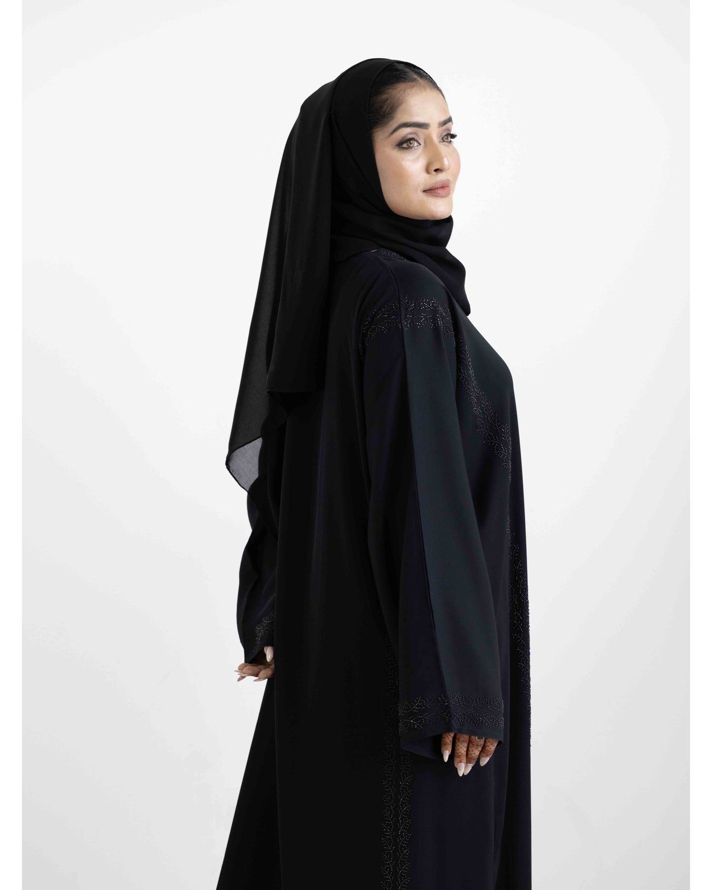 Blackstone Charm Abaya