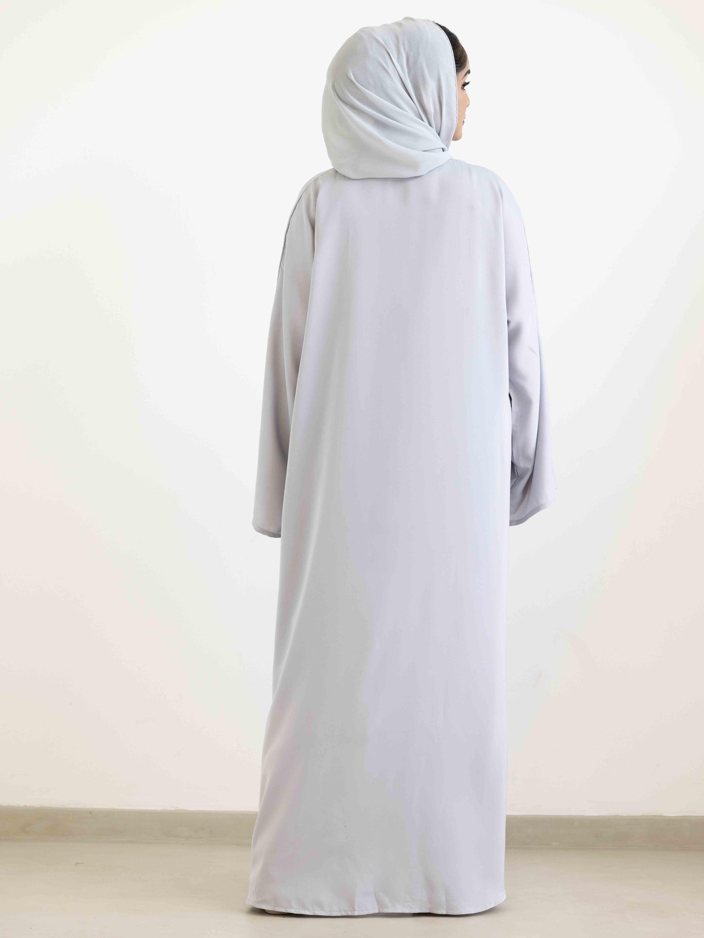 Dreamy Crystal Dew Abaya