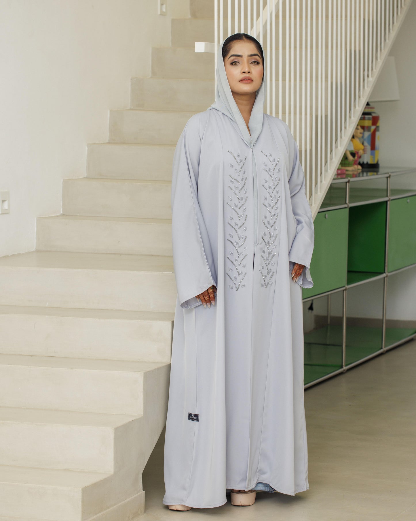 Dreamy Crystal Dew Abaya