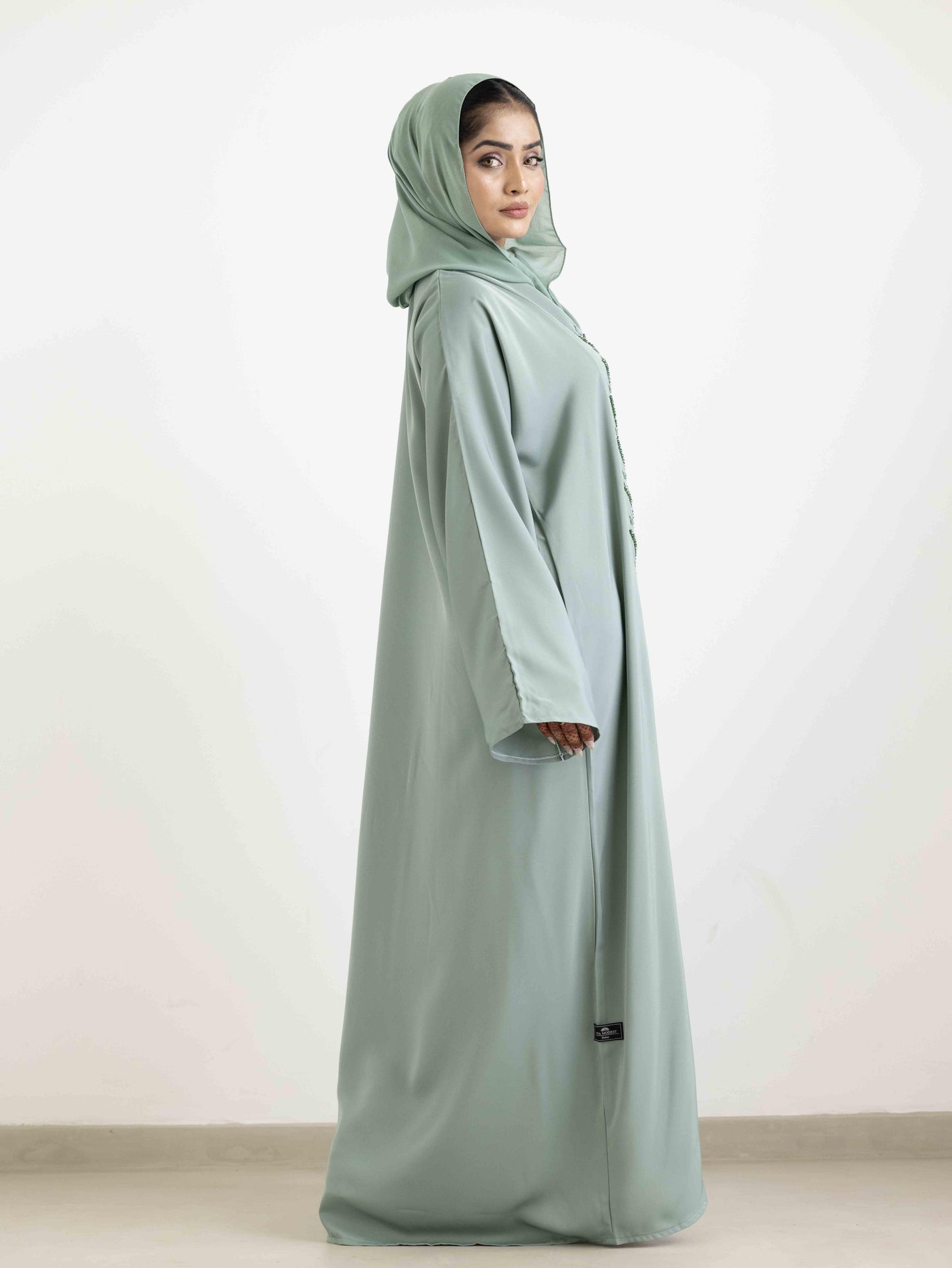 Dreamy Evergreen Abaya