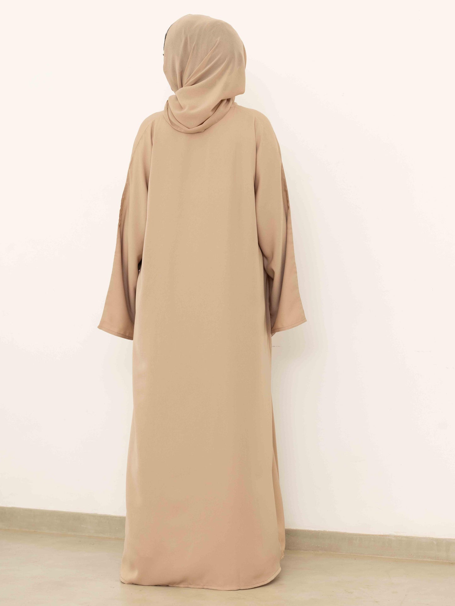 Dreamy Honey Glow Abaya