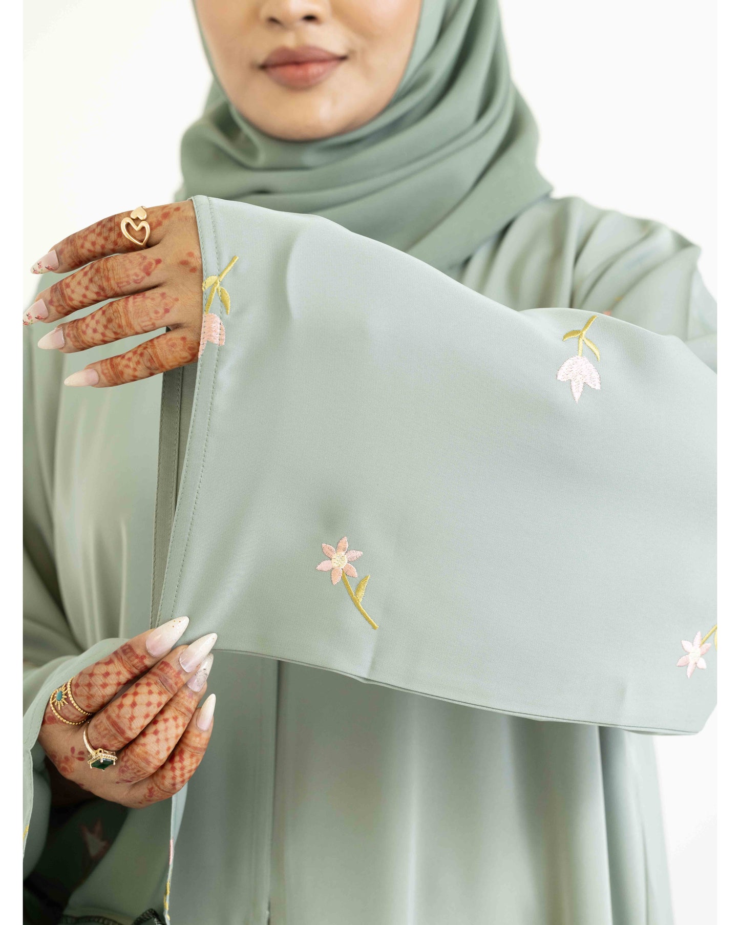 Elysian Mint Blossom Abaya
