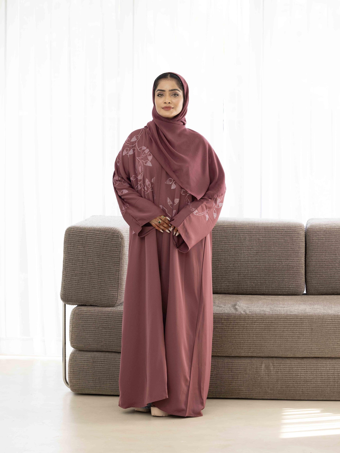 Ivy Glow Purple Abaya