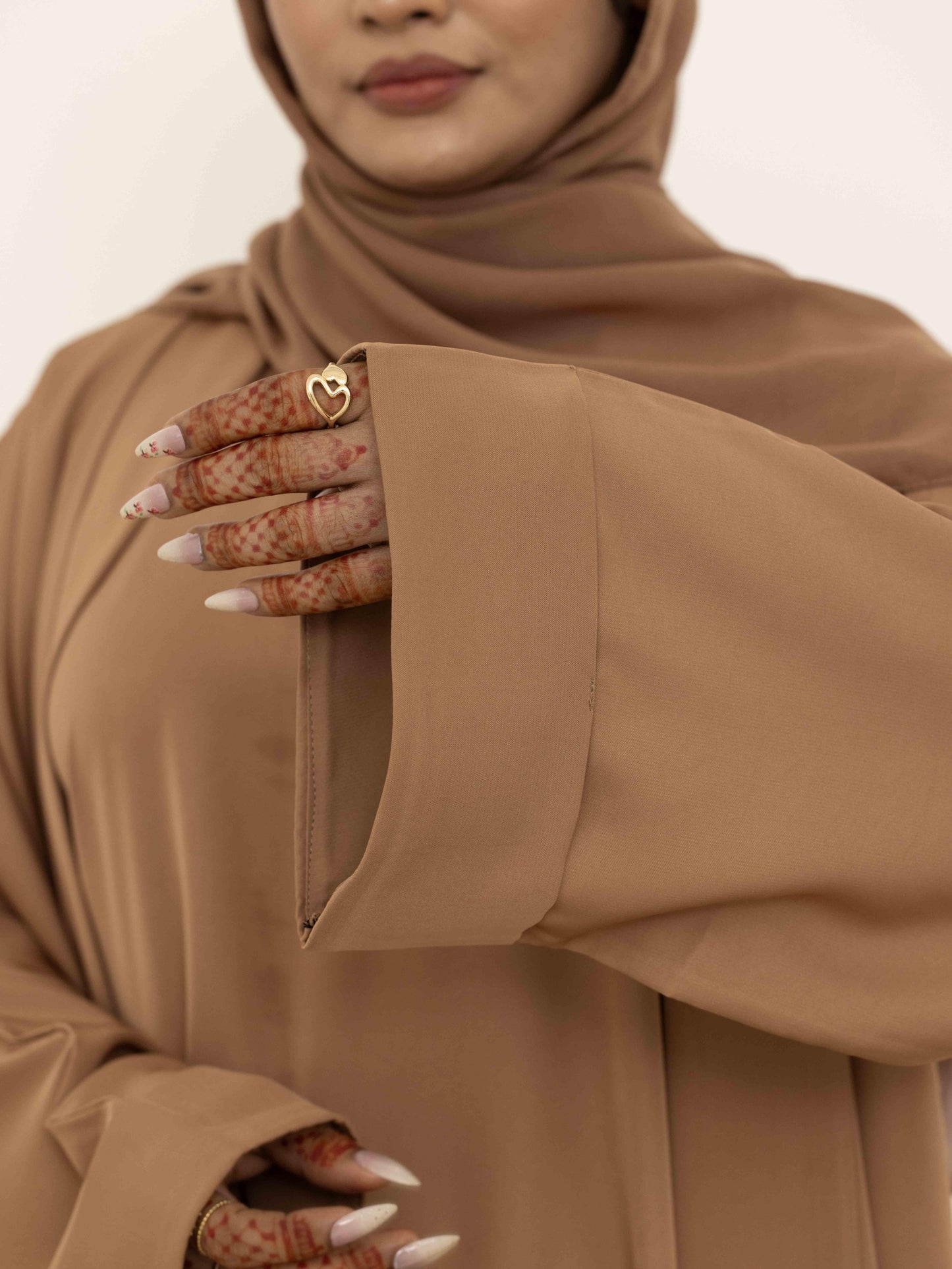 Layla Brown Abaya
