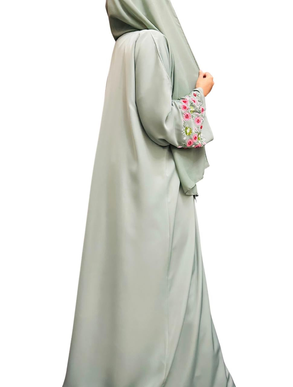 Lush Aura Abaya