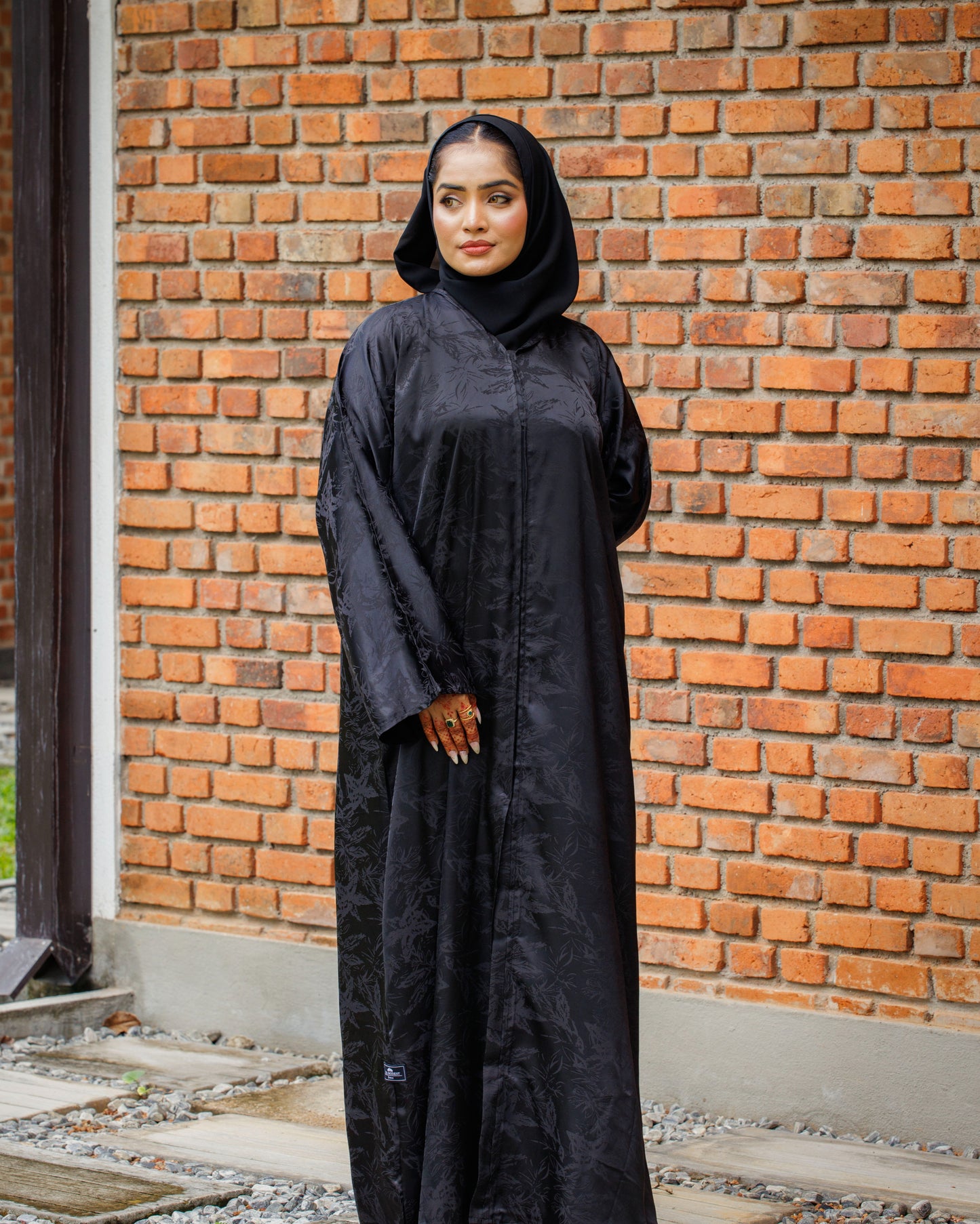Midnight Ivy Abaya