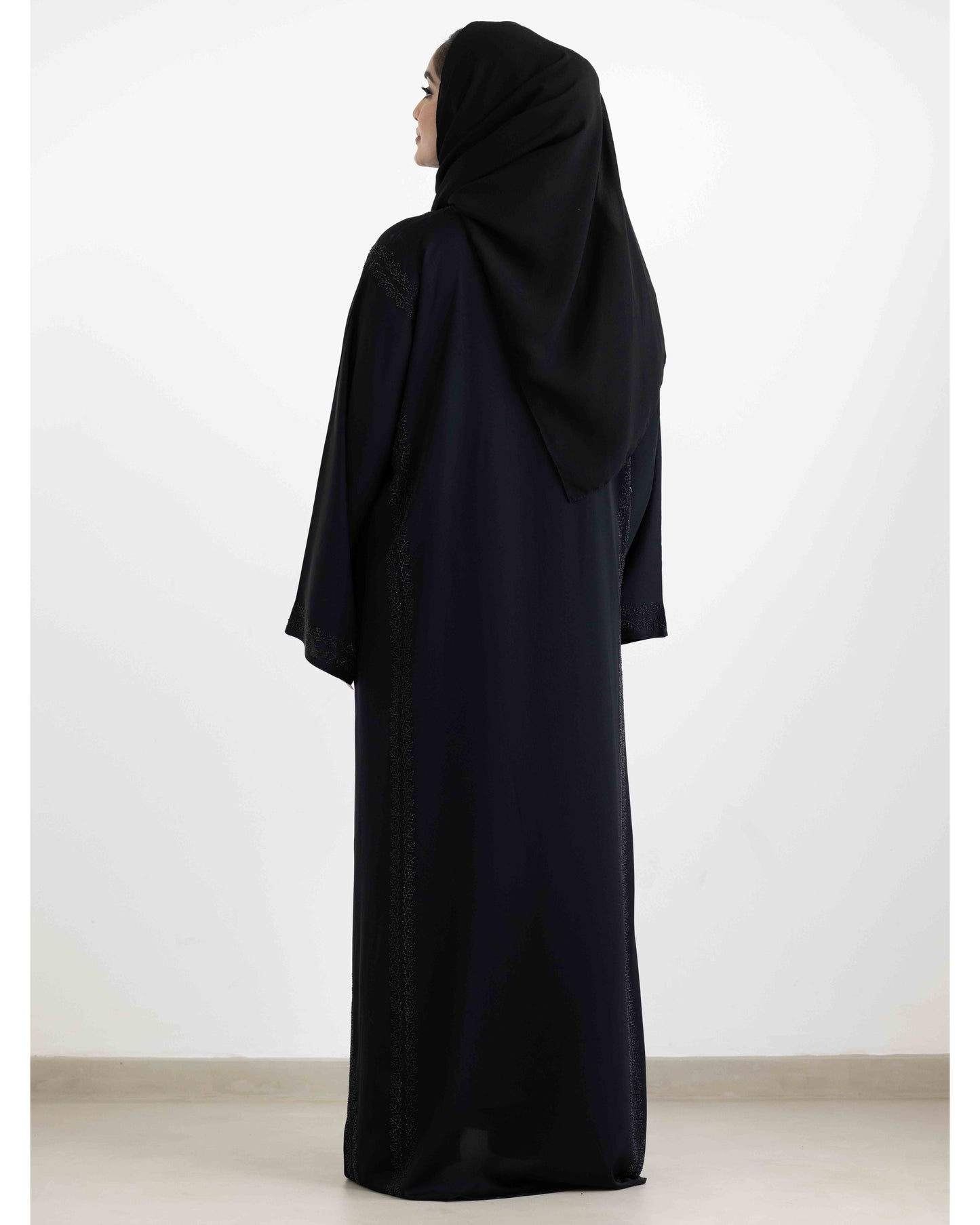 Blackstone Charm Abaya