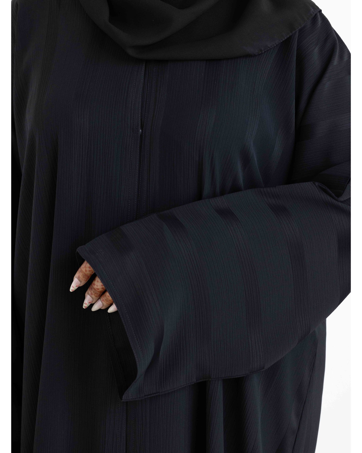 Majestic Noir Abaya