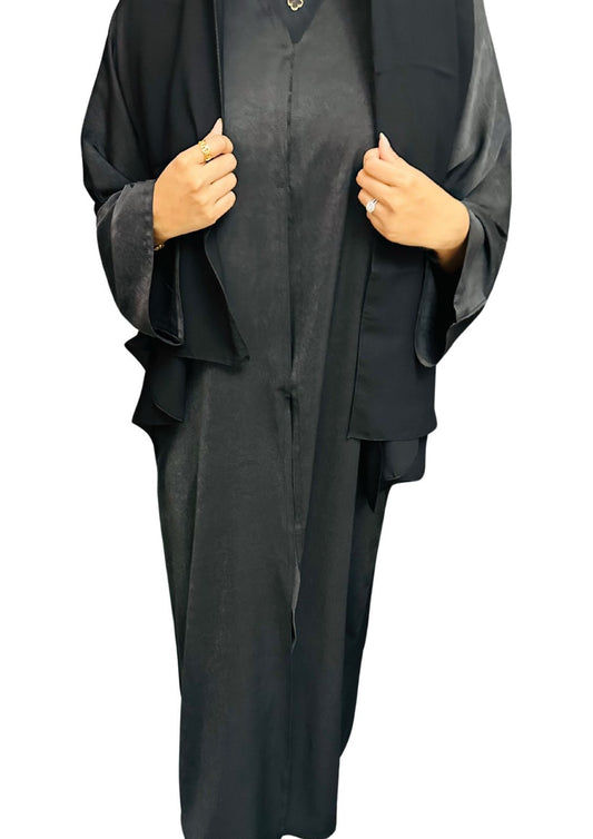 Midnight Elegance Abaya